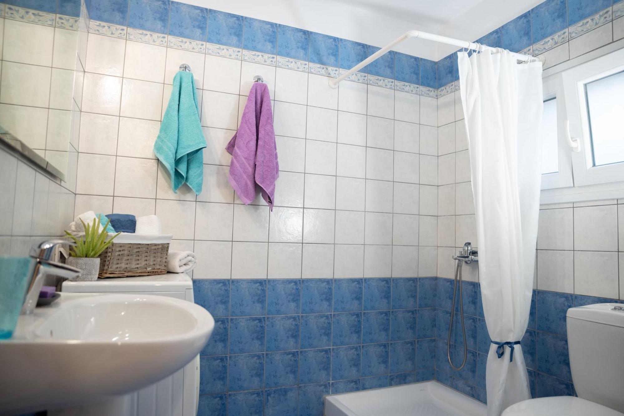 Solari Hill Maisonette Two Private Parking Alepou Buitenkant foto