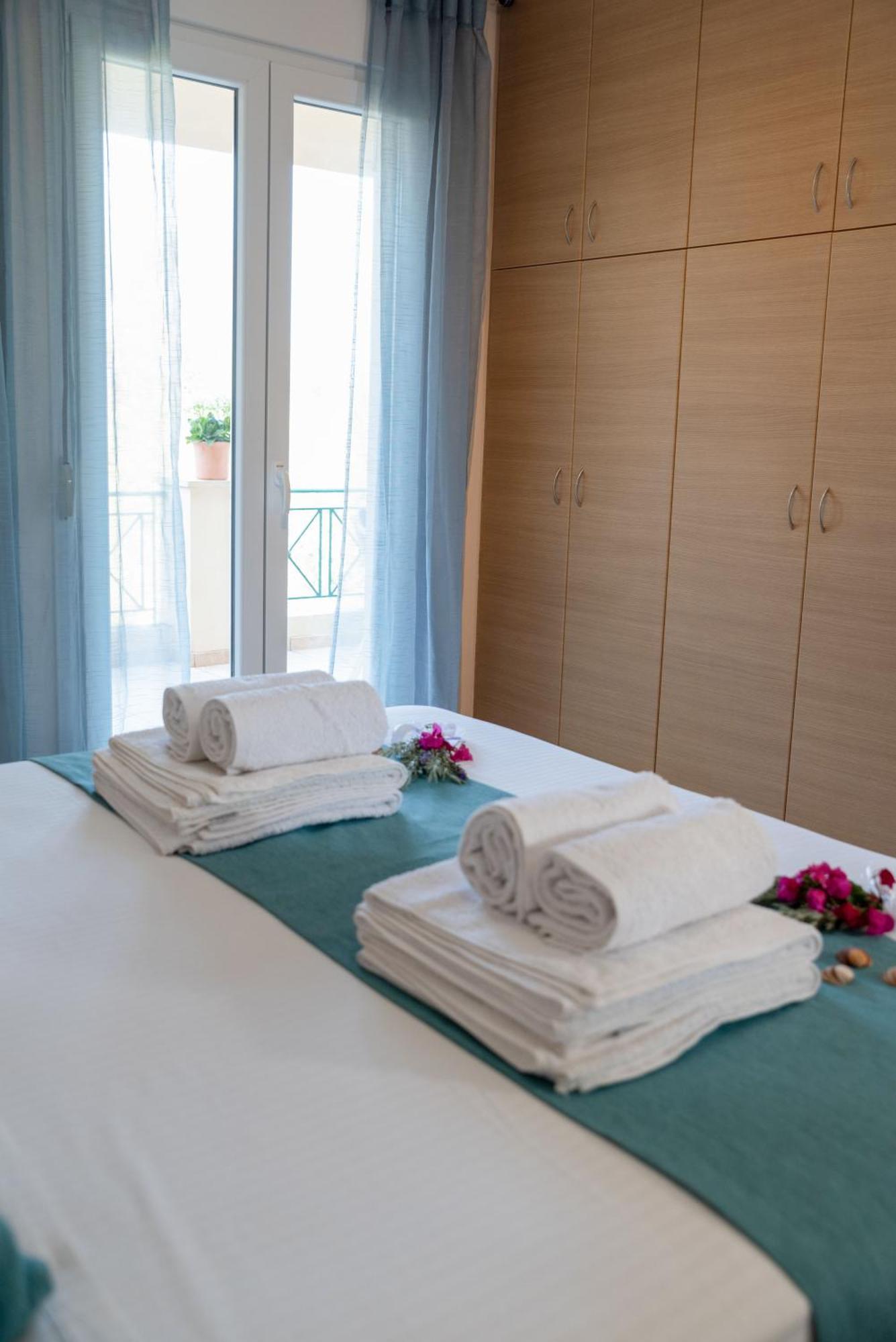 Solari Hill Maisonette Two Private Parking Alepou Buitenkant foto
