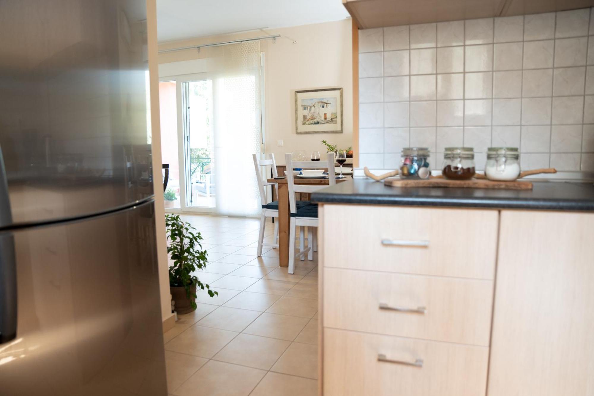 Solari Hill Maisonette Two Private Parking Alepou Buitenkant foto