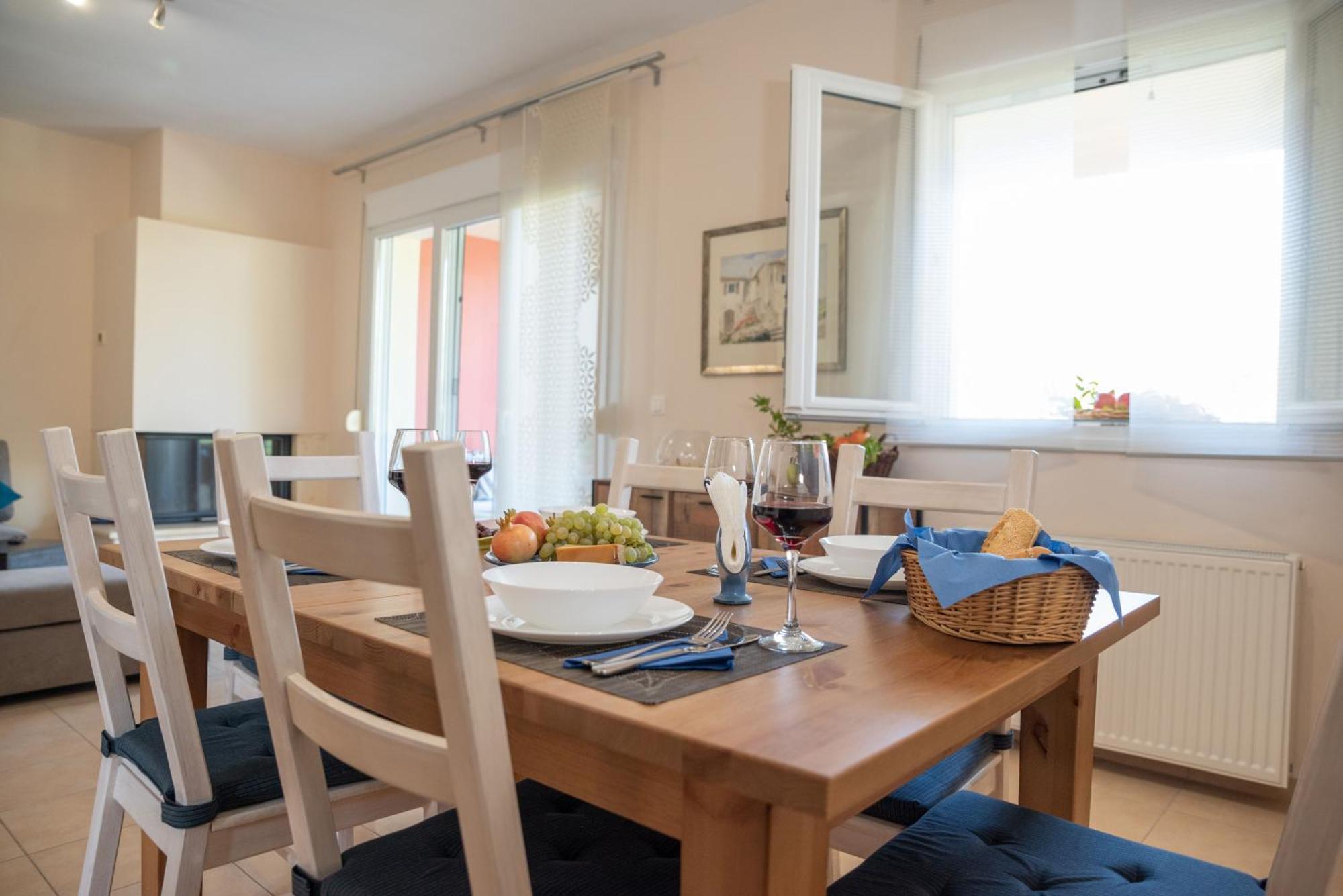 Solari Hill Maisonette Two Private Parking Alepou Buitenkant foto